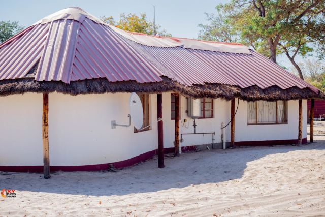 Uaandja Village Guesthouse, Okongo